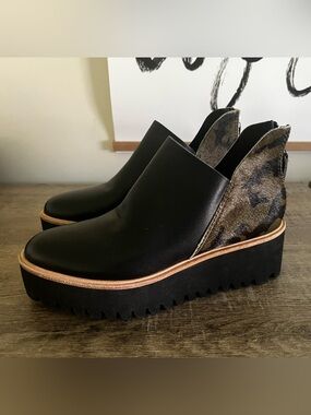 NEW “All Black” Black Leather Boots w. Camo Calf-Hair/Anthropologie $198